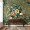 Vintage Damask ve Renkli Çiçek Buketi Duvar Kağıdı – Yeşil Fon